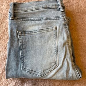 Gap light wash jean